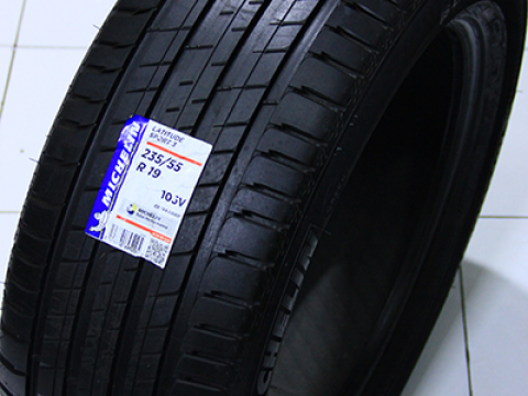 Michelin Latitude Sport3 235/55 R19 - Yay təkəri