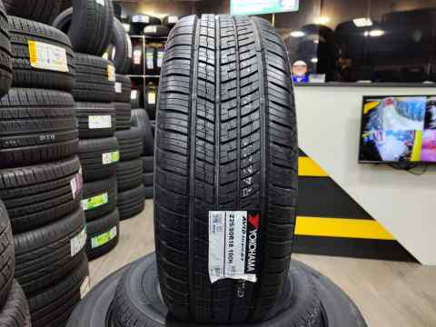 Yokohama AVID Ascend GT 235/60 R18