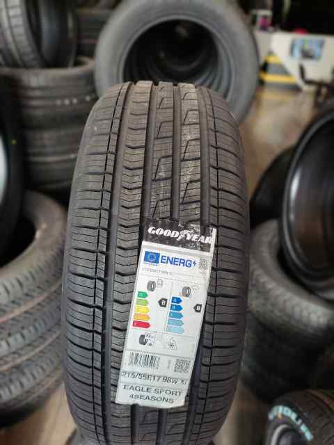 Good Year EAGLE SPORT 4SEASONS  215/55 R17
