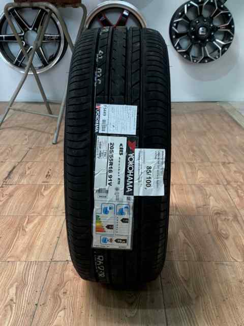 Yokohama E70B 205/55 R16