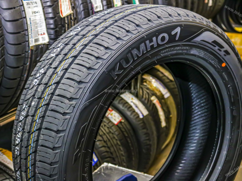 Kumho Crugen Premium KL33 235/60 R18