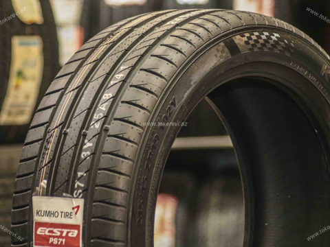 Kumho Ecsta PS71 245/45 R19 - Yay təkəri