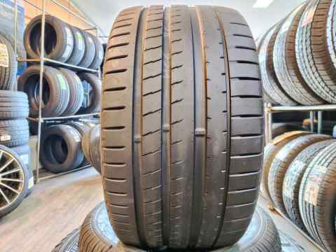 Yokohama  ADVAN Sport V107 275/35 R19