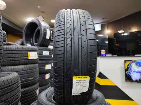 Dunlop SP Sport Maxx 050 245/60 R18 - Yay təkəri