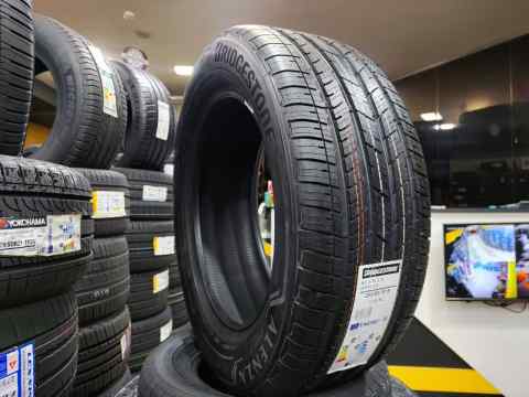 Bridgestone 255/55 R19 - 4 fəsil təkəri