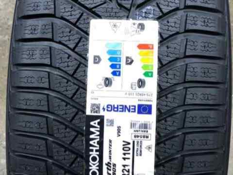 Yokohama  BluEarth Winter V905 275/45 R21