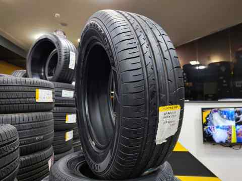 Dunlop SP Sport Maxx 050 245/60 R18 - Yay təkəri