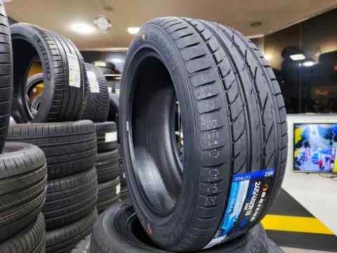 SAILUN ATREZZO ZSR 245/45 R18
