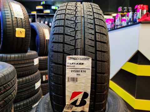 Bridgestone  Blizzak Revo GZ  215/60 R16 - Qış təkəri