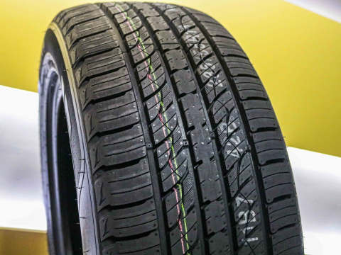 Kumho Crugen Premium KL33 235/55 R18 - 4 fəsil təkəri