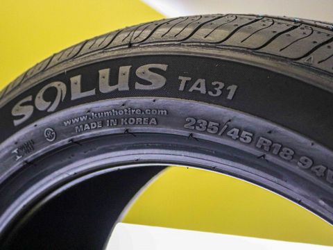 Kumho Solus TA31 235/45 R18 - 4 fəsil təkəri